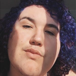 Meet your Posher, Clay